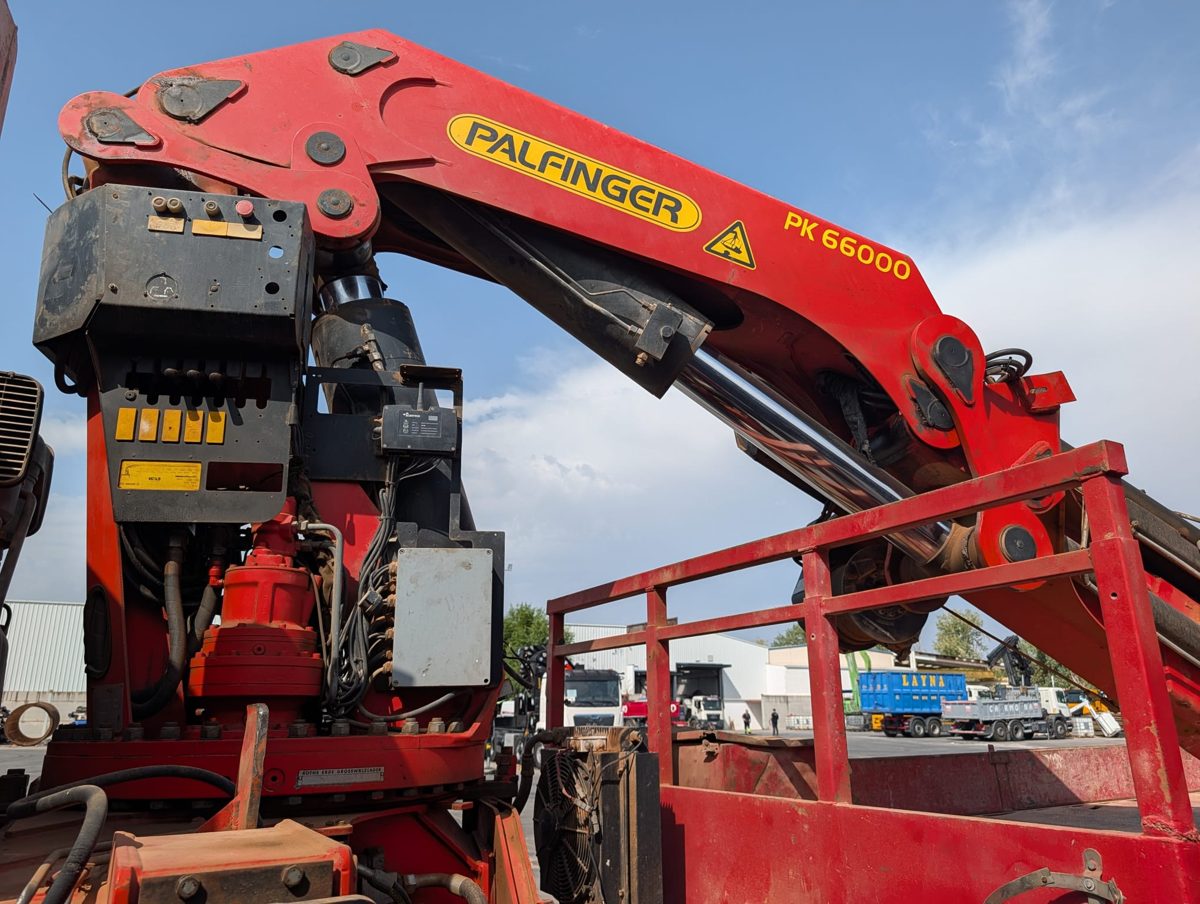 PALFINGER PK 66000 1999